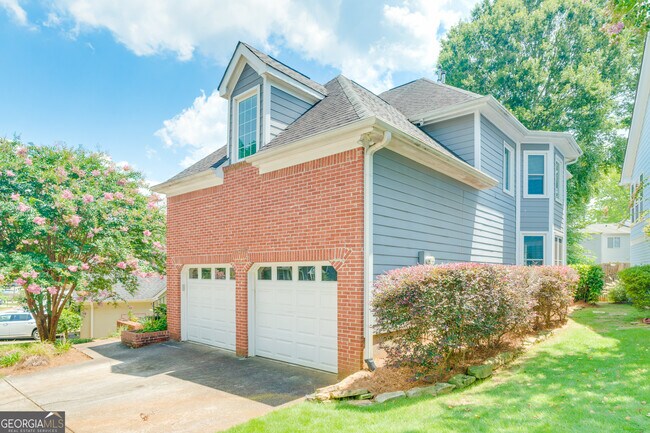 Foto del edificio - 2847 Royal Bluff