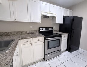 Building Photo - 11638 NW 23rd St