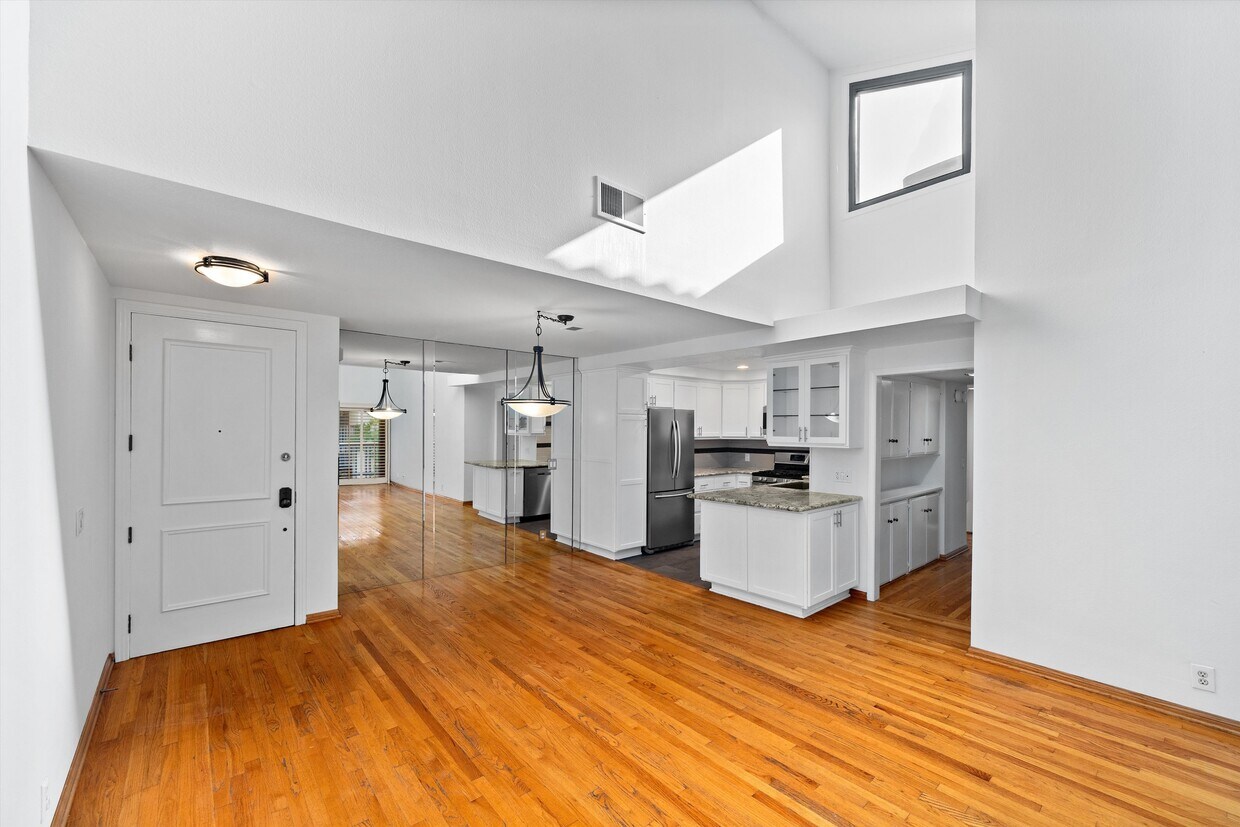 8601 Falmouth Ave Unit 410, Playa Del Rey, CA 90293 Condo for Rent in