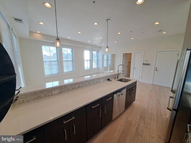 Foto del edificio - 1421 Florida Ave NW