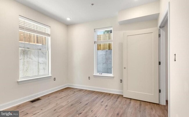 Building Photo - 511 Gorgas Ln