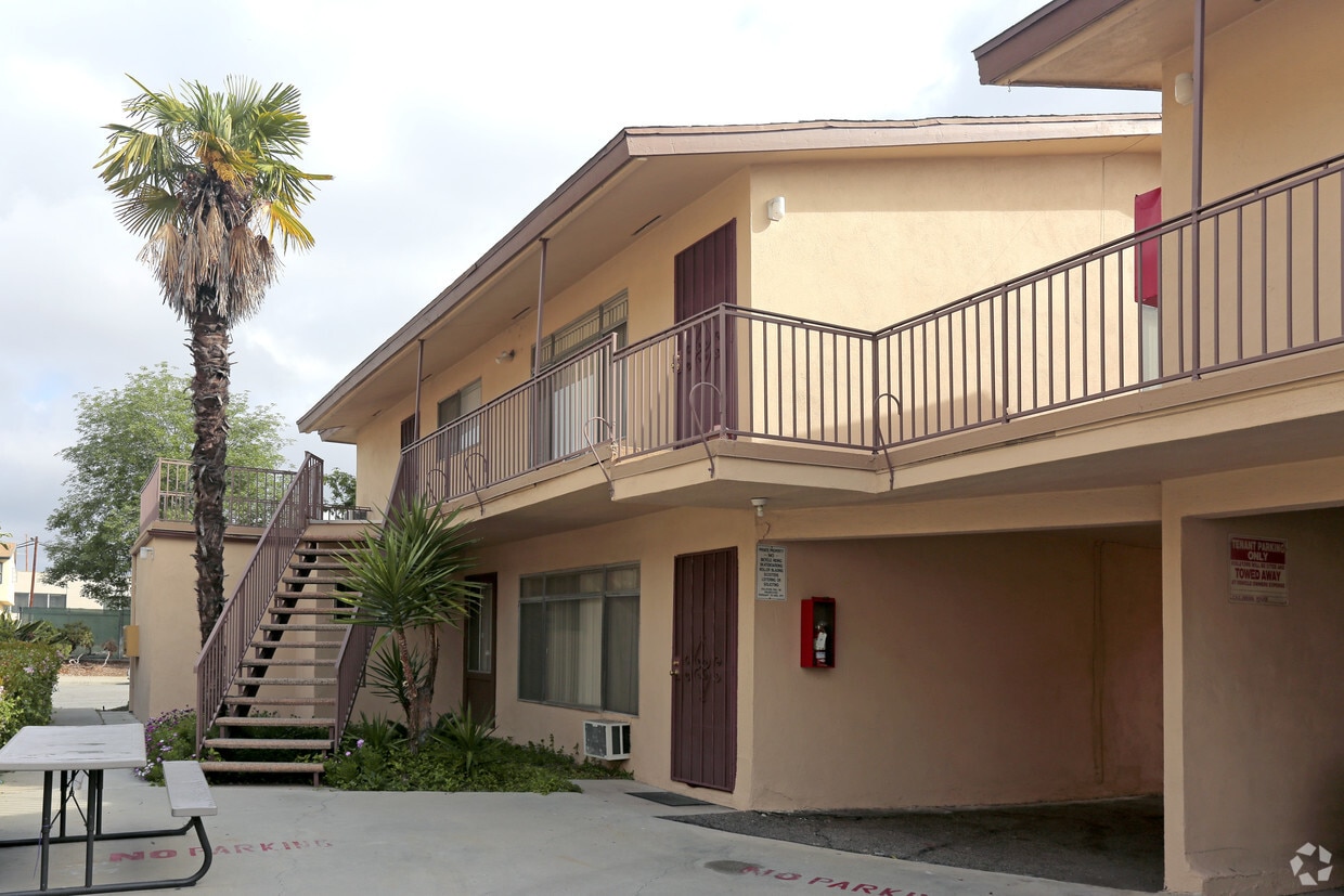 Building Photo - 14910 Gagely Dr