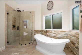 Building Photo - 968 Via Gandalfi