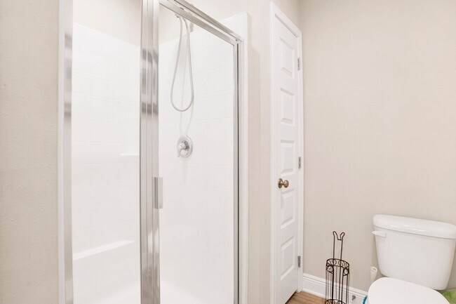 Foto del edificio - 3 Bedroom Townhouse in Bellview