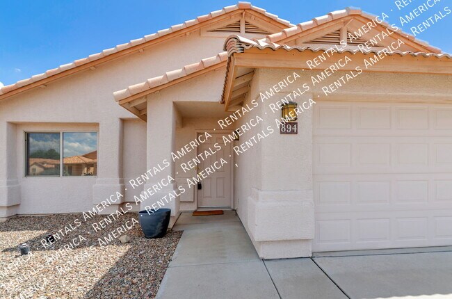 Foto del edificio - 894 N Sugar Maple Pl