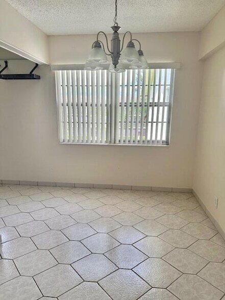 Foto del edificio - 368 Mansfield I