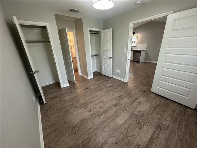 Foto del edificio - 103 Wade St