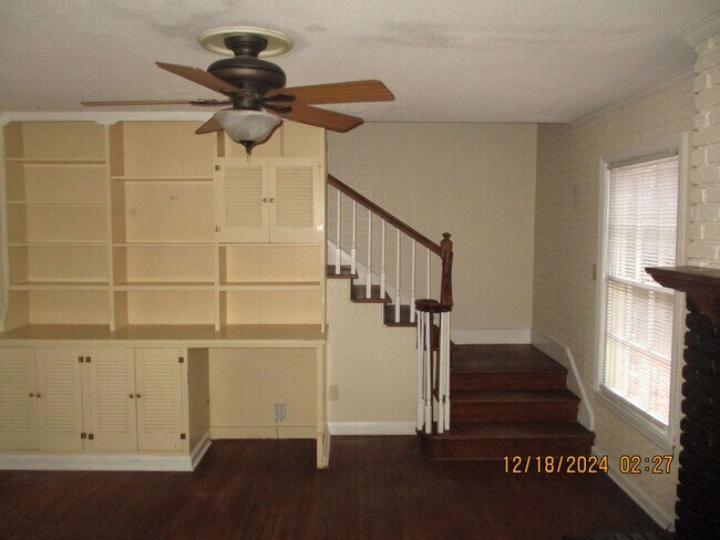 Foto del edificio - 1703 Myrtle Rd