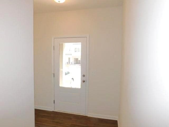 Building Photo - 246 Dupont Dr