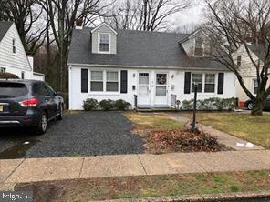Foto principal - 1838 Maple Ave
