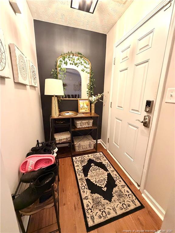 Foto del edificio - 210 Roanoke Dr