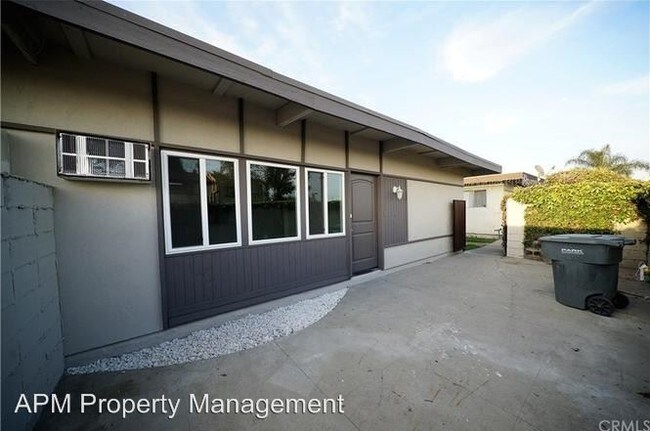 Building Photo - 7685 Fillmore Dr