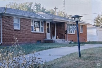 Building Photo - 4030 M St