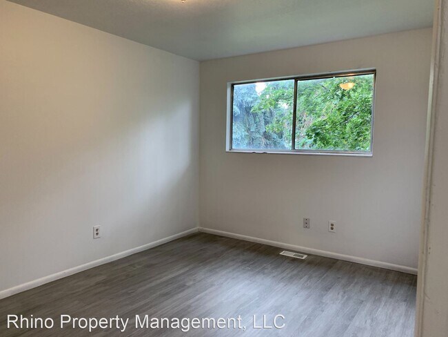 Building Photo - 209-211 W 4850 S