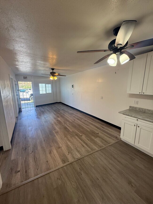 Foto del edificio - Affordable House in San Diego