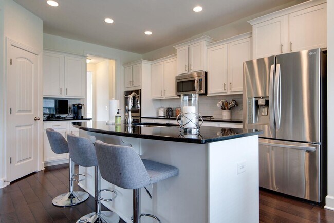 Foto del edificio - 4 Bedroom House in Nolensville
