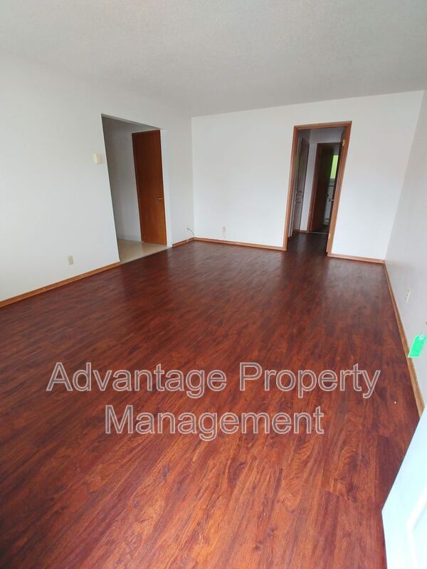 Foto del edificio - 339 Jackson St W