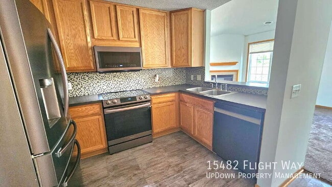 Building Photo - 15482 Flight Way