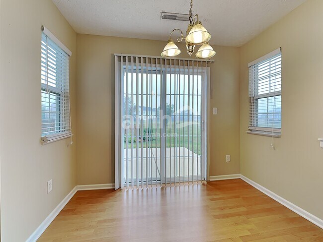 Foto del edificio - 3258 Lodgepole Drive