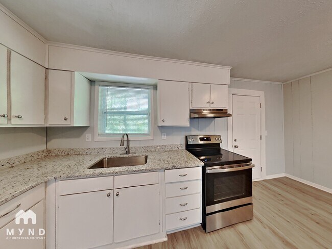 Foto del edificio - 1407 Sycamore Dr NW