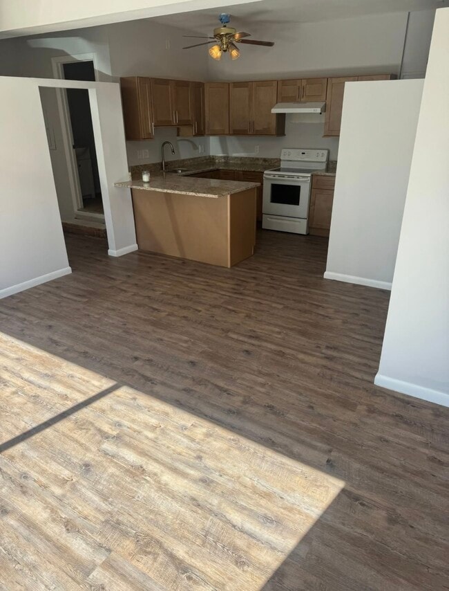 Building Photo - 131 Naugatuck Ave