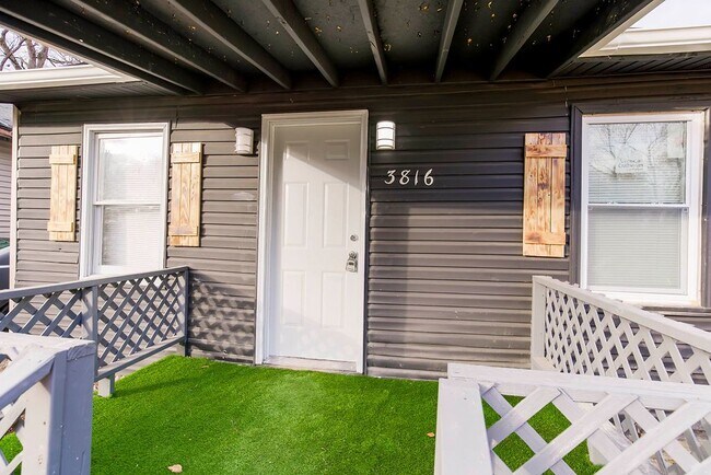 Building Photo - Charming 3-Bedroom Home in Kansas City wit...