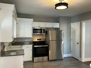 Building Photo - 518-522 High St