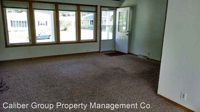 Foto del edificio - 3 br, 1 bath House - 1138 Lindner