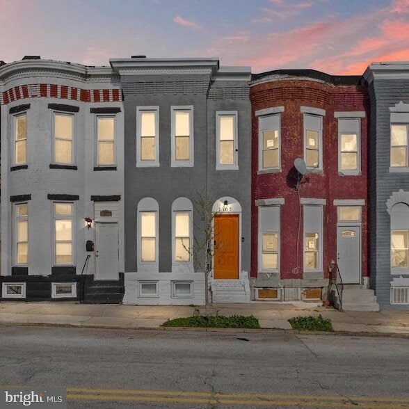 Photo - 1307 N Patterson Park Ave Townhome