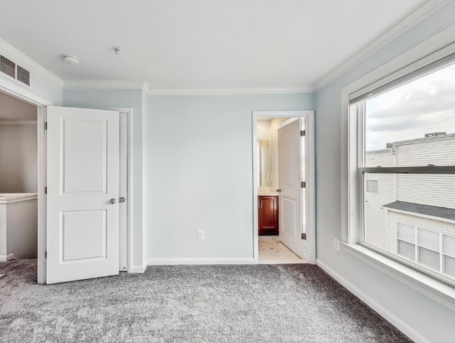 Photo - 5705 45th Ave Townhome