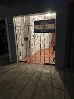 Entrada de túnel/puerta - 81 Tiffany Ave