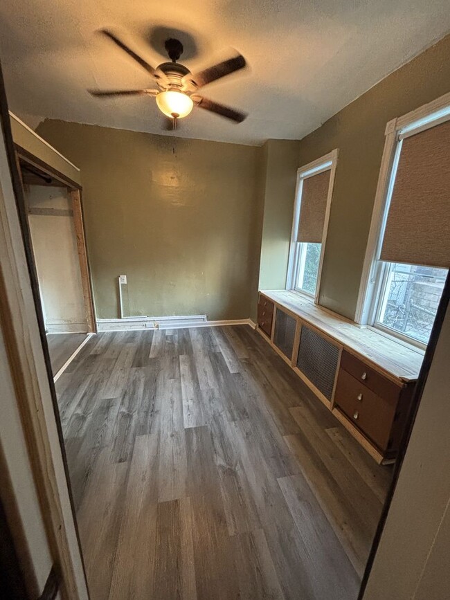 Building Photo - Beautifully Upgraded 2BR/2BA with Modern Finishes & Private Outdoor Space