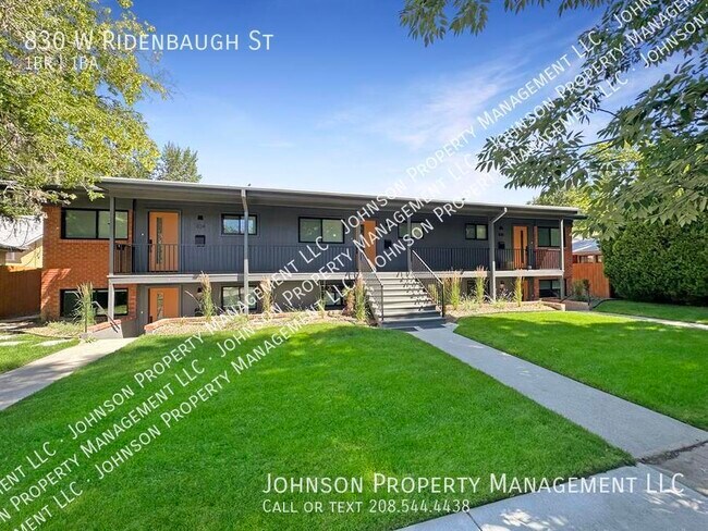Building Photo - North End's Best close to 8th St. trailsys...