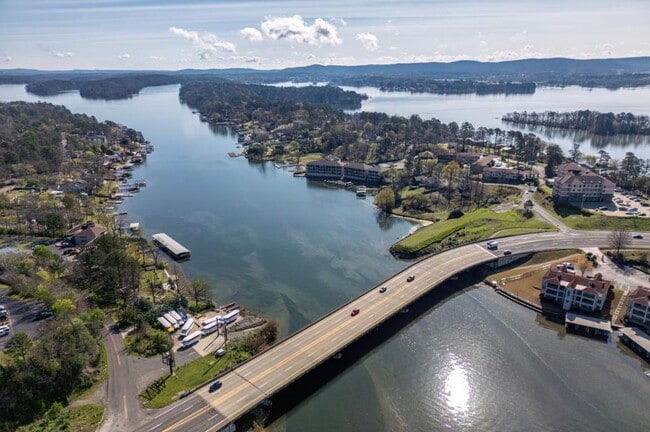 Foto del edificio - 117 Lookout Point