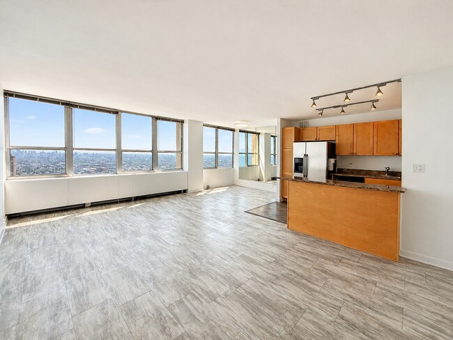 Foto del edificio - 655 W Irving Park Rd