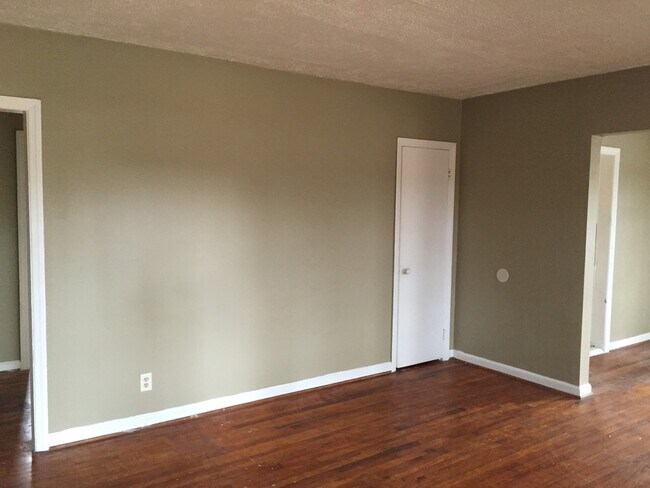 Building Photo - **UPCOMING**Total Electric - Near Ft. Benning/Columbus, GA 3 Bedroom / 1 Bathroom Home for Rent***