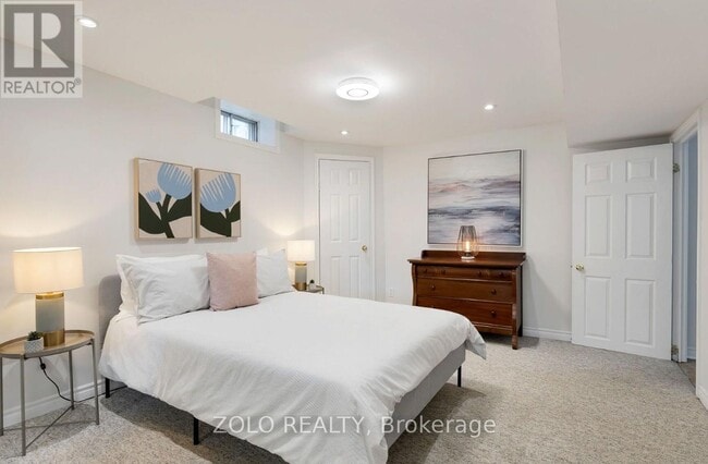 Building Photo - 2488 Newport St