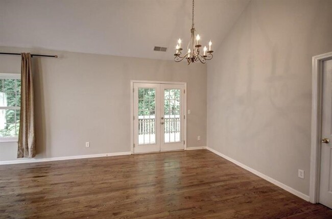 Building Photo - 3412 Double Eagle Dr SW