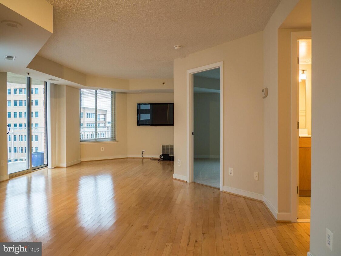 7500 Woodmont Ave Unit S1106, Bethesda, MD 20814 Condo for Rent in Bethesda, MD