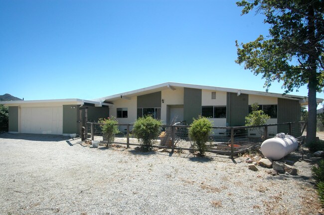 1954 Cold Canyon Rd Calabasas Ca 91302 House For Rent In Exterior 1954 Cold Canyon Rd
