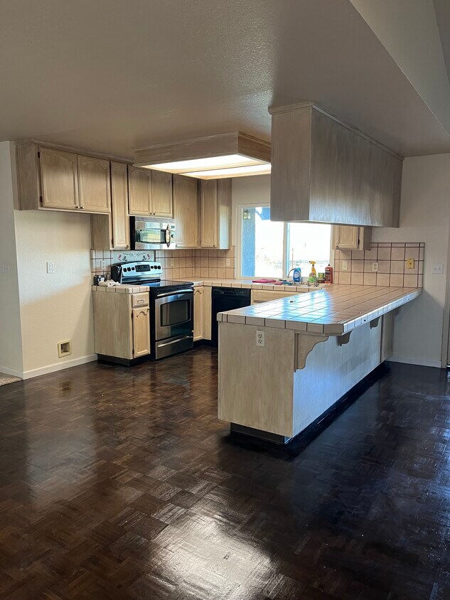 Foto del edificio - 11714 Walnut Ave