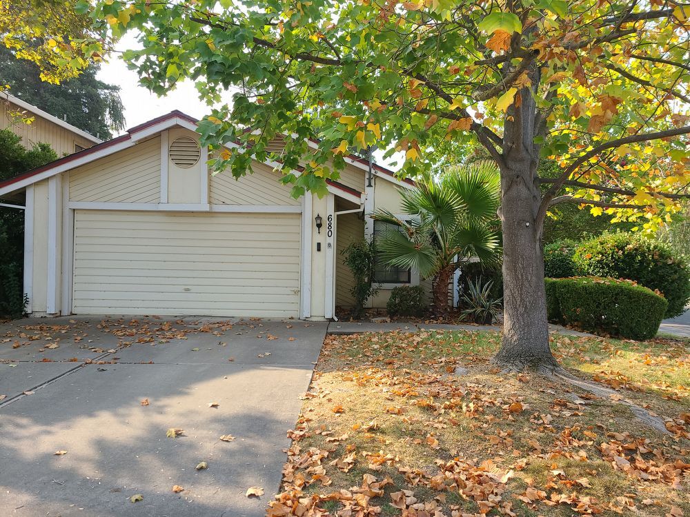 Foto principal - 680 Cutting Way