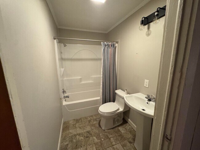 Foto del edificio - 116 Stewart St