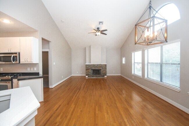 Building Photo - 3405 Rolgom Pl Ct