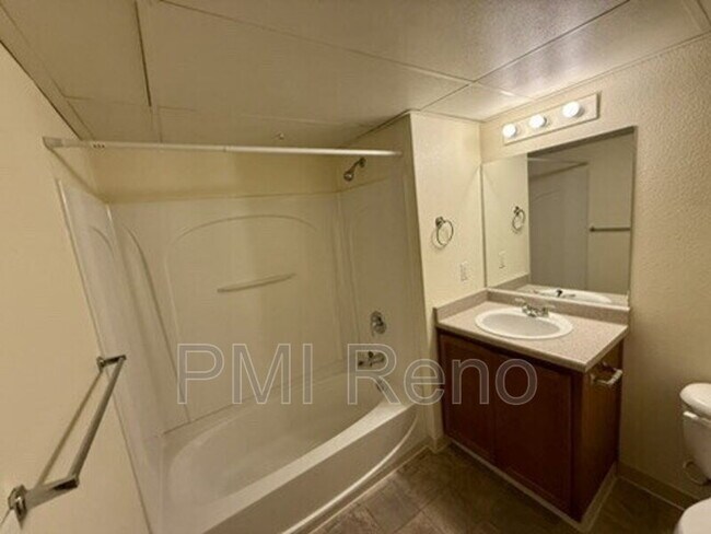 Foto del edificio - 1600 I St