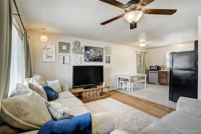 Foto del edificio - 257 Sherri Dr