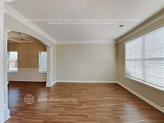 Foto del edificio - 100 Hamilton Pointe Dr