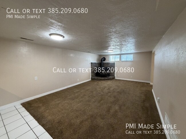Foto del edificio - 1924 S Columbia Ln