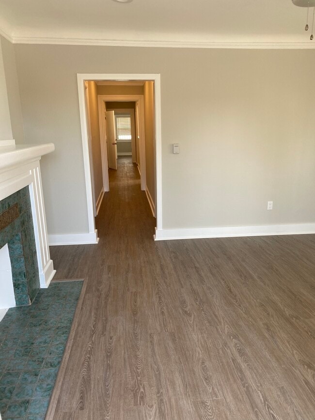 Living room - 1045 Browning Blvd