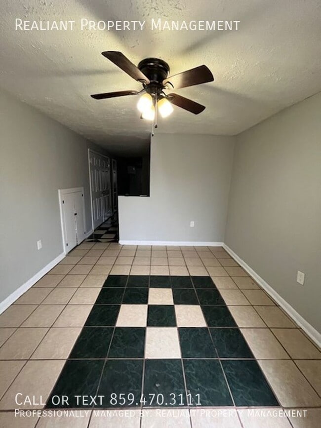 Photo - 728 N. Broadway-B Apartment